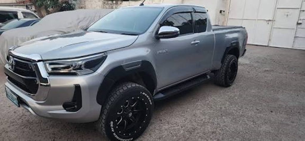 Please help me buy a car